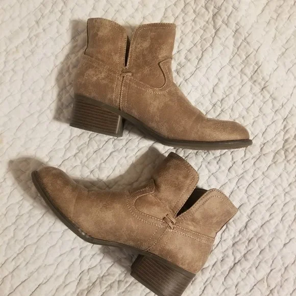 True Craft Java Booties - Picture 6 of 7